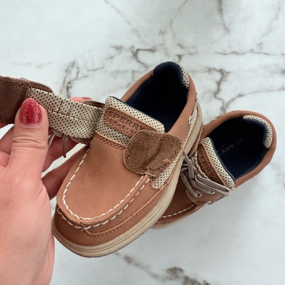 Sperry Kids Brown Boat Shoes - Picture 12 of 13
